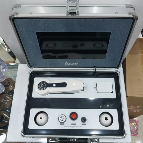 دستگاه آنالیز مو برند لیز lizze